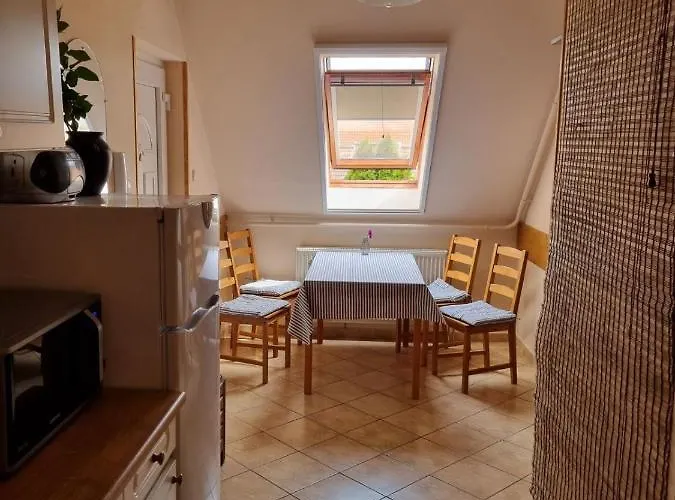 Apartamento Koerteszirom Eger